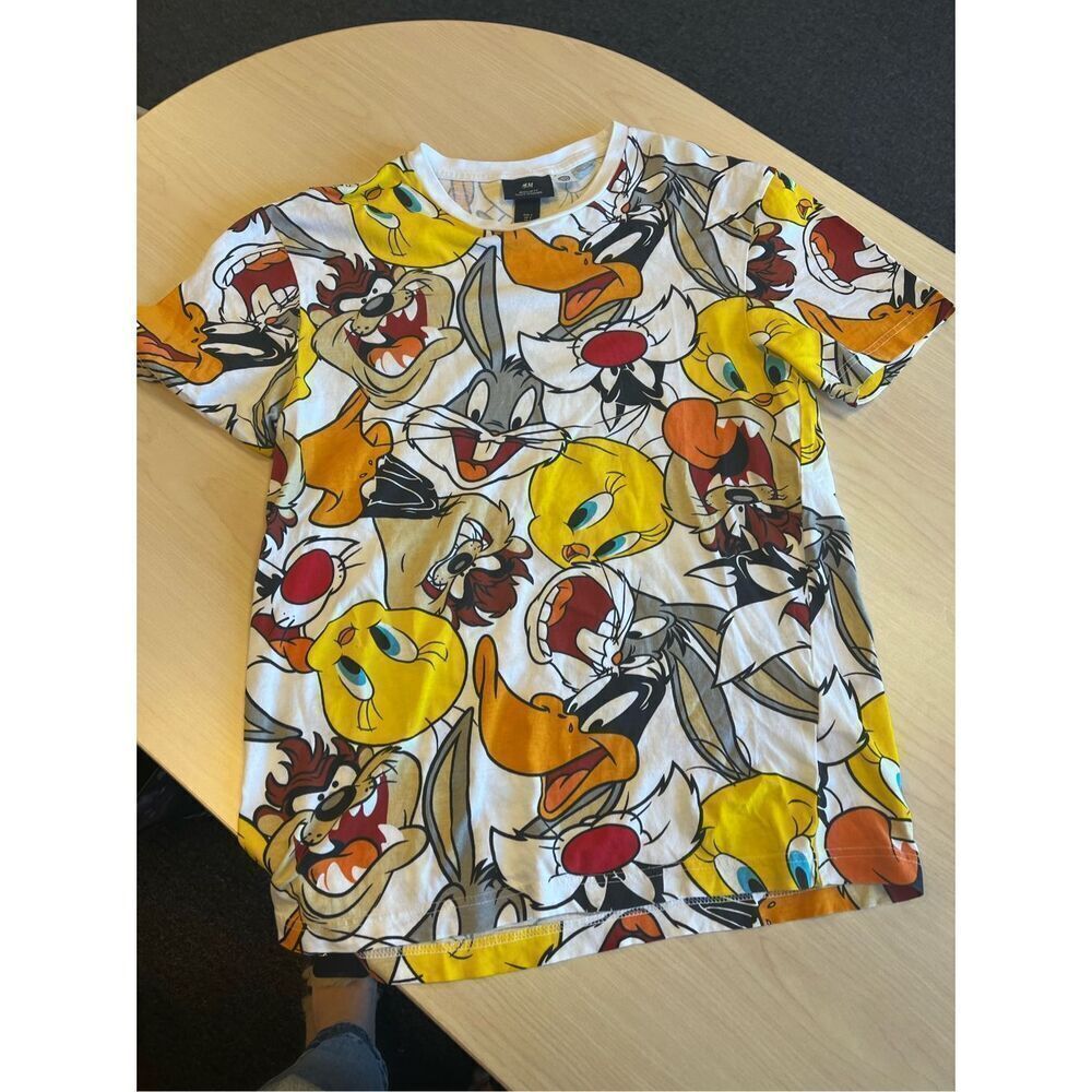 H&M X WB Looney Toons Character Wrap Around T-Shirt sz S NWOT